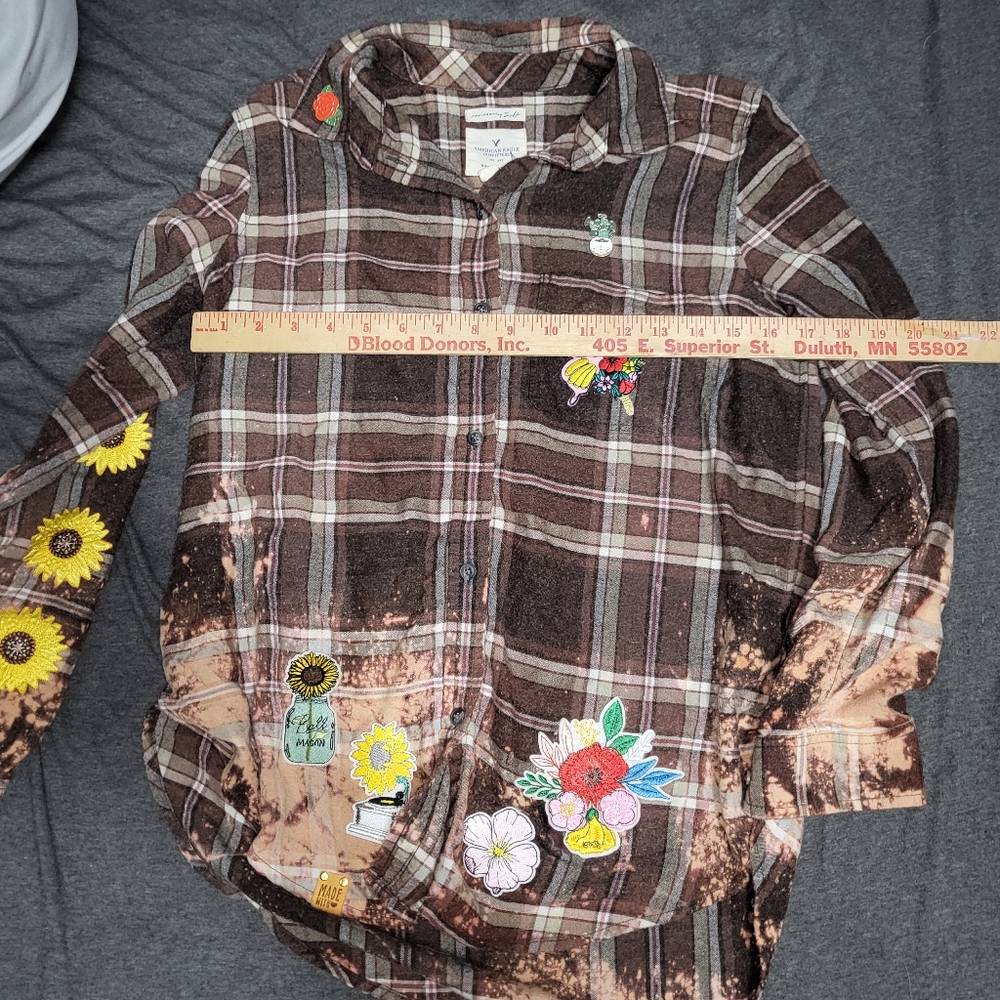 Oversized American Eagle Destroyed Upcycled perfect camping Flannel Size small - Picture 11 of 13
